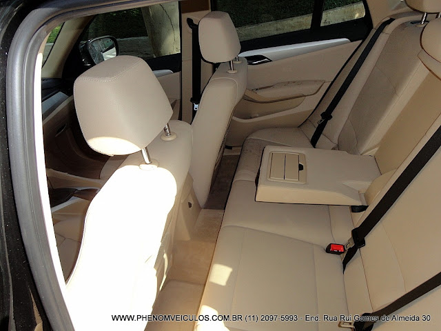 BMW X1 2012 - por dentro