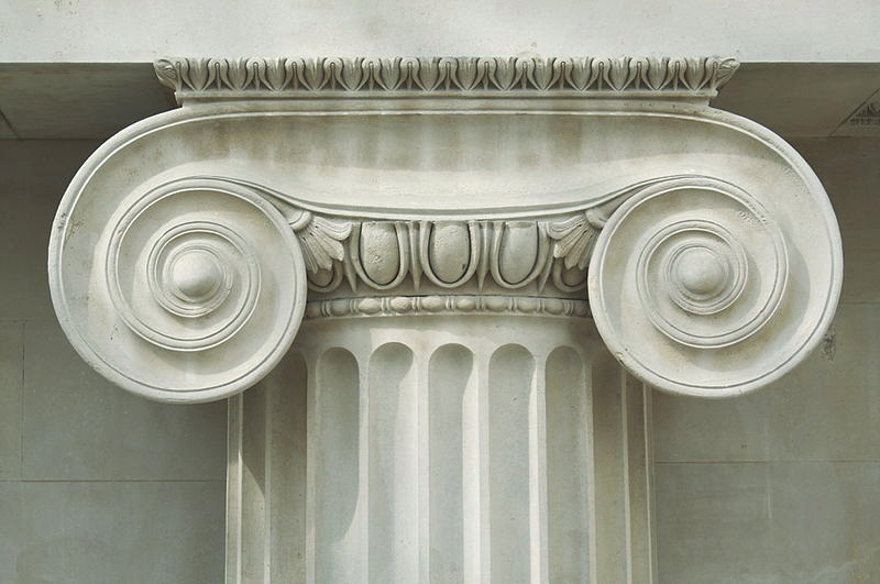 greek columns ionic