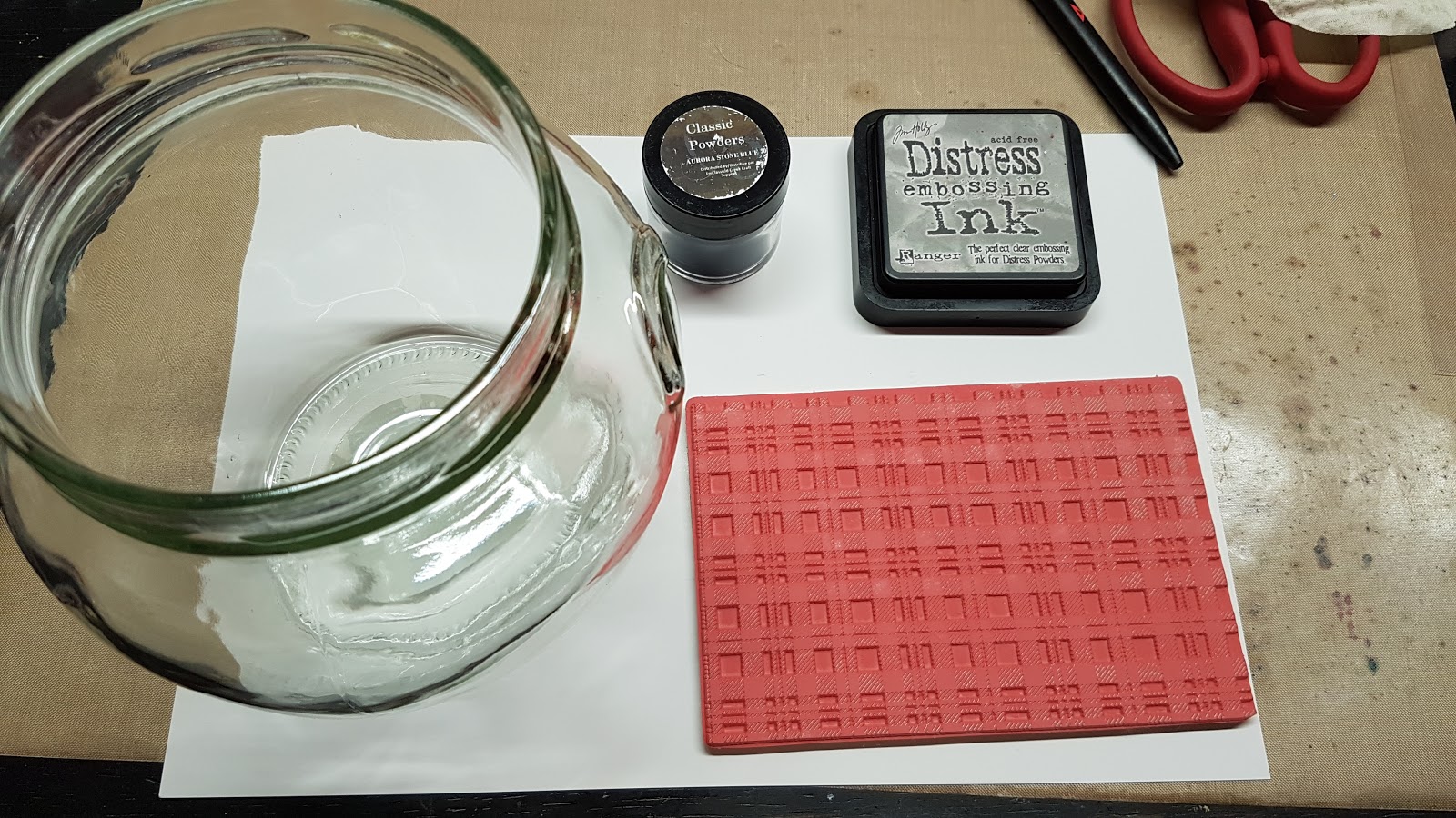 Craft projects by Bubblescrap Heat embossing on glass