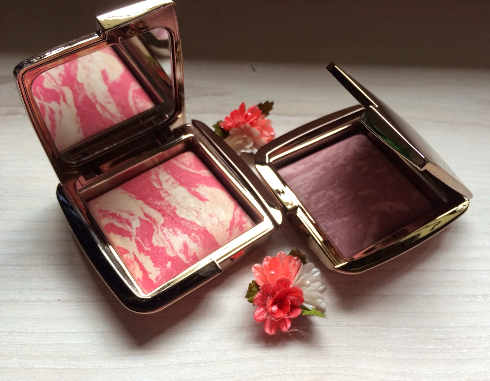 Miaka's Life and Loves: Hourglass Ambient Lighting Blush in Diffused ...