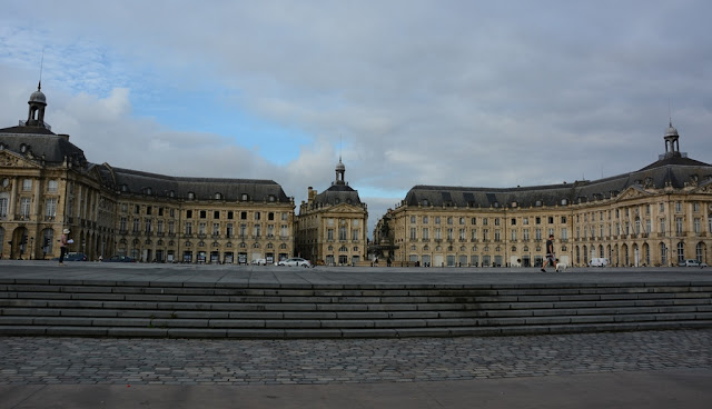 Place de la Bourse Bordeaux panorama