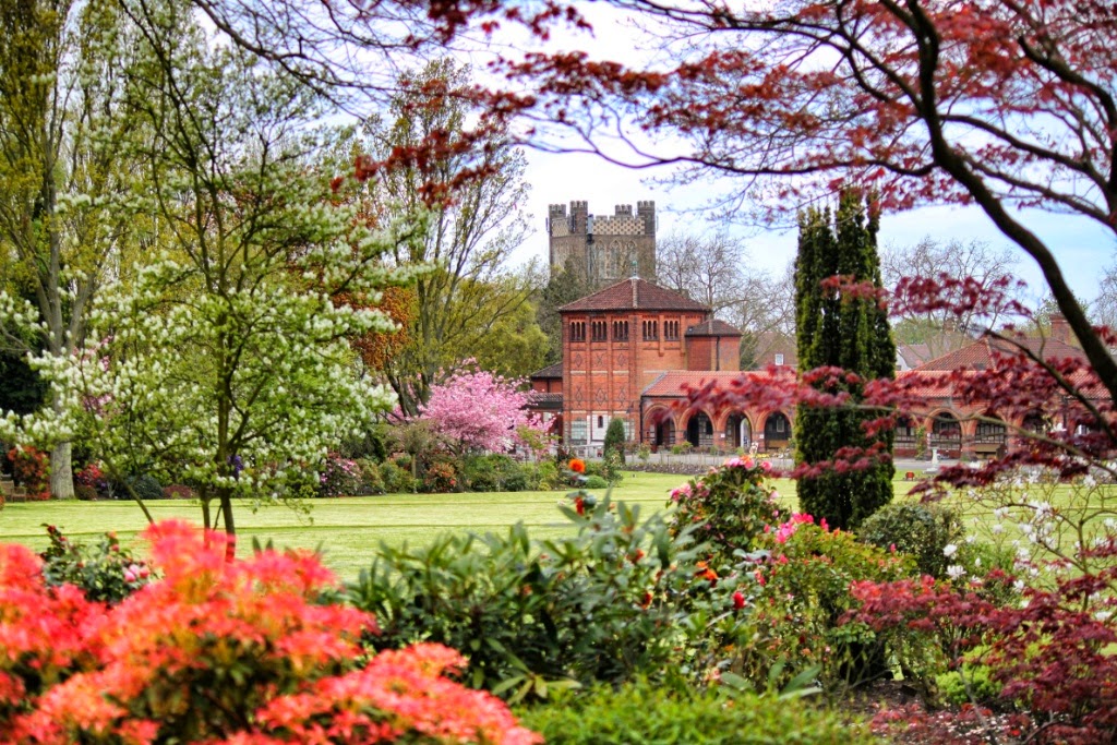 The Daily Constitutional from London Walks® Summer In London Golders