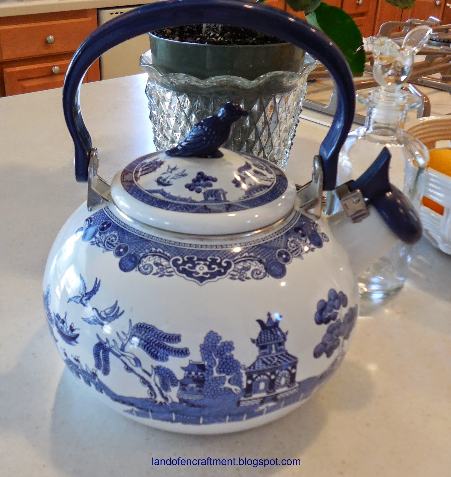 Land of Encraftment Thrift Finds Blue Willow and other curious things