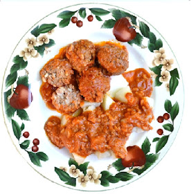 Meatballs Recipe with Rice in Tomato Sauce