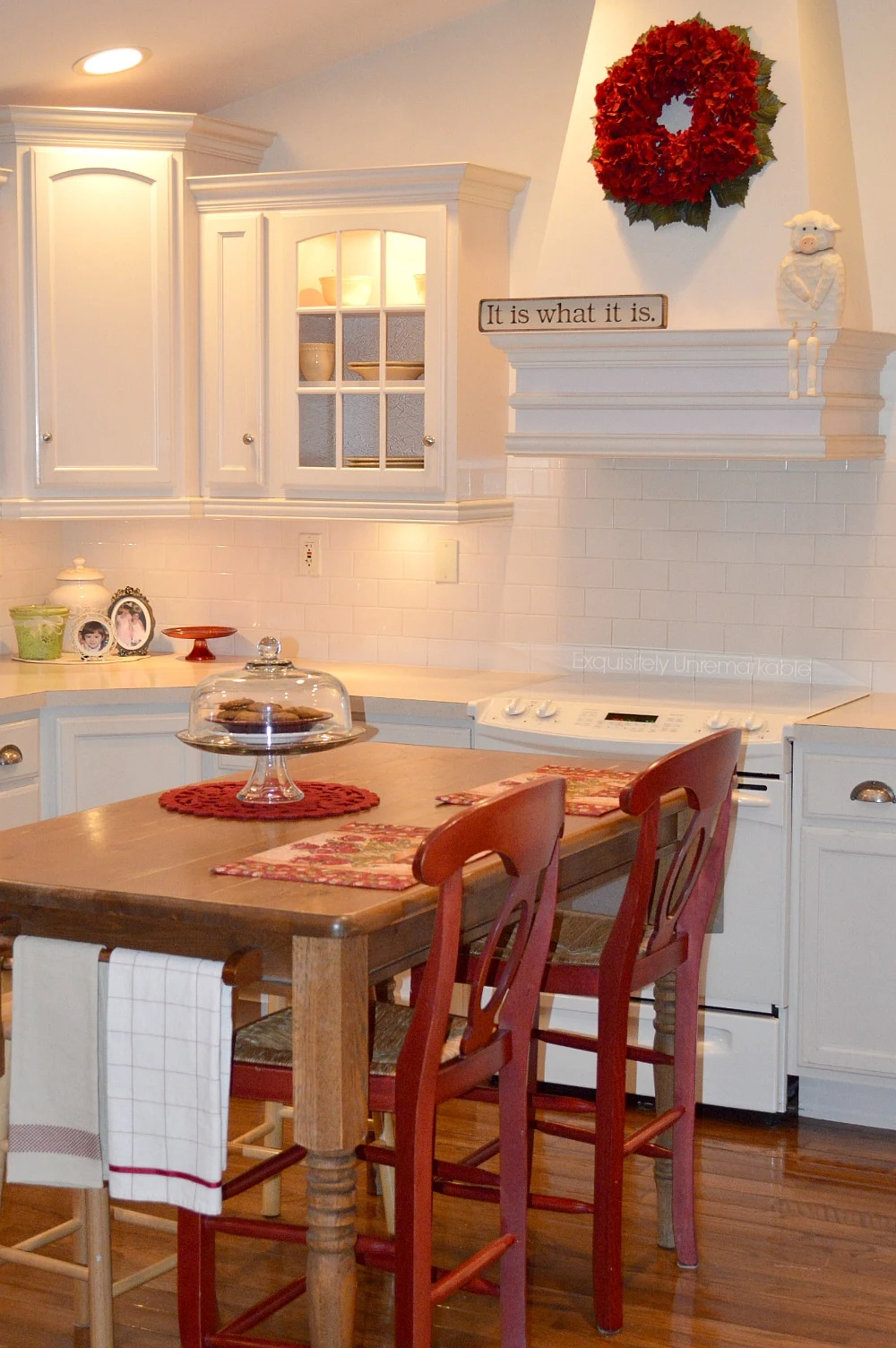 Red and white cottage style kitchen