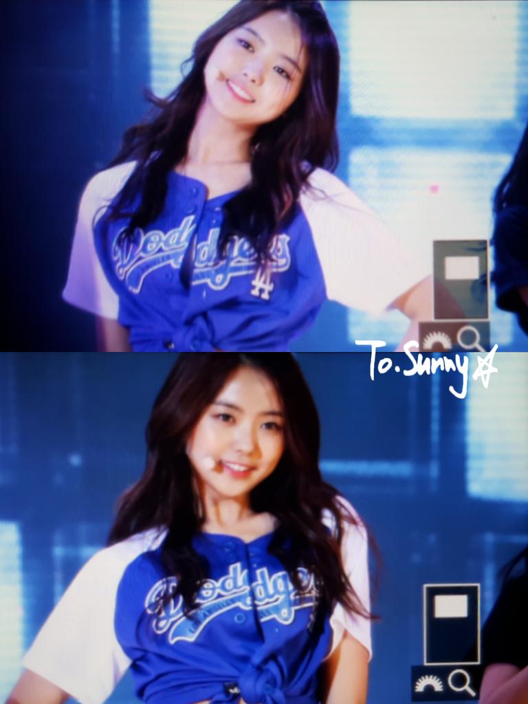 어제자 아이오아이(ioi), 롯데월드 임나영 | 인스티즈