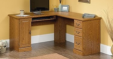 Solid Wood Computer Desk: Solid Wood Corner Desk