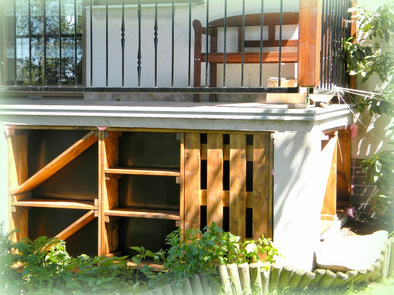 Beim Krauterfraala Gartengestaltung Insektenhotel