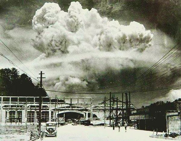 Rarest Historical Photos, That you can Never Forget. - Picture of Nagasaki, only 20 minutes after the atomic bombing in the year 1945