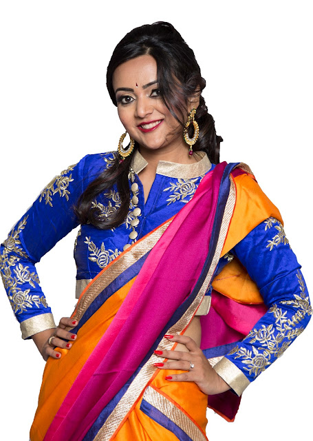 Designer Blouses with plain Sarees , seattle store for indian clothes, indian wear in seattle, seattle fashion blogger, seattle indian model