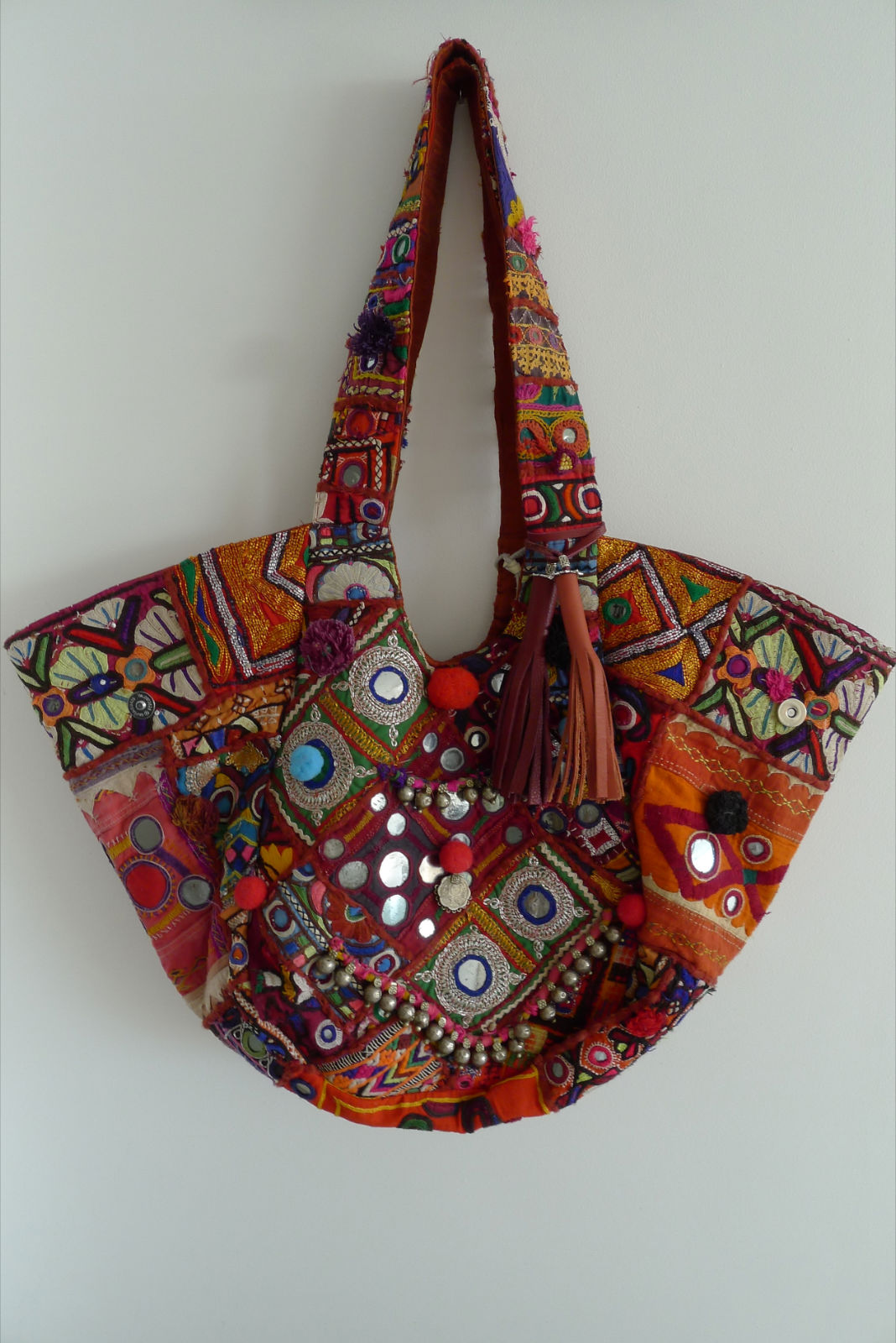 vintage banjara textiles: old textiles bags, vintage bags, tribal bags ...