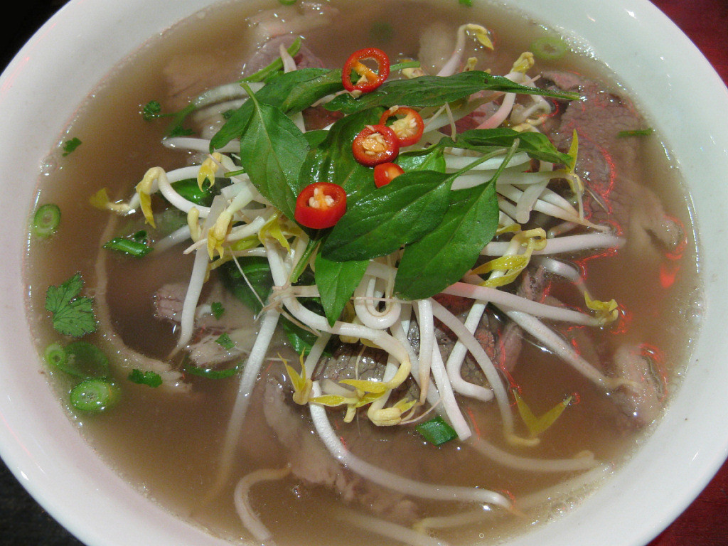 Viet Kitchen How to make famous Vietnamese dishes Pho recipe
