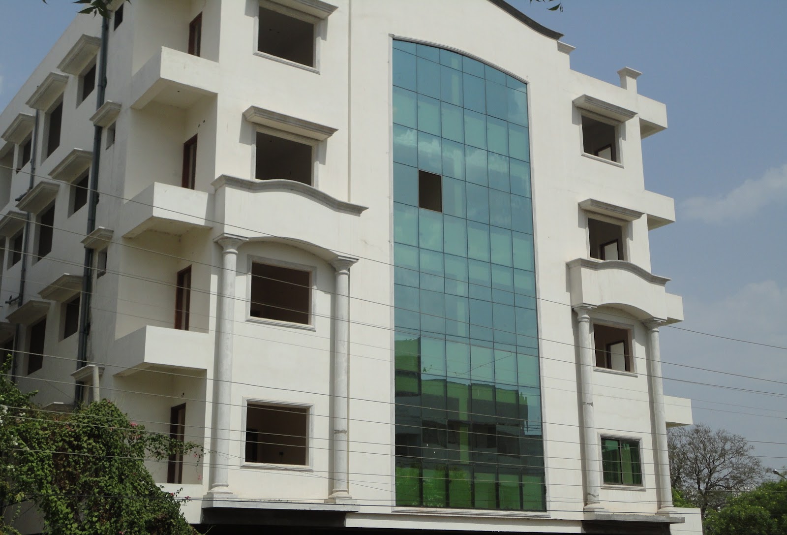 A and A Real Estate Pvt Ltd , Bhopal EMERALD HEIGHTS, a project by A