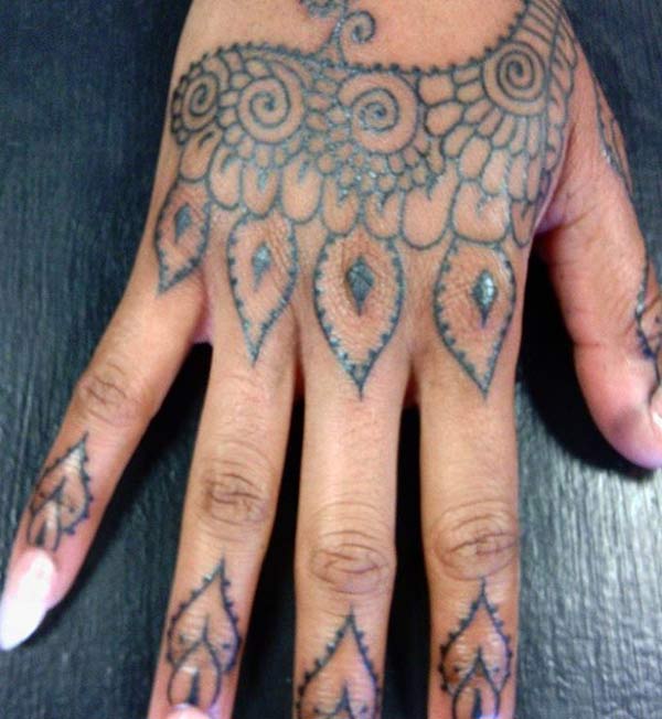 Henna Tattoos Exquisite Impermanent Stains Kuriositas