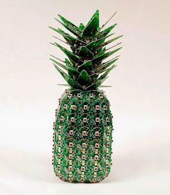 11-Pineapple-Steven-Rodrig-Upcycle-PCB-Sculptures-from-used-Electronics-www-designstack-co
