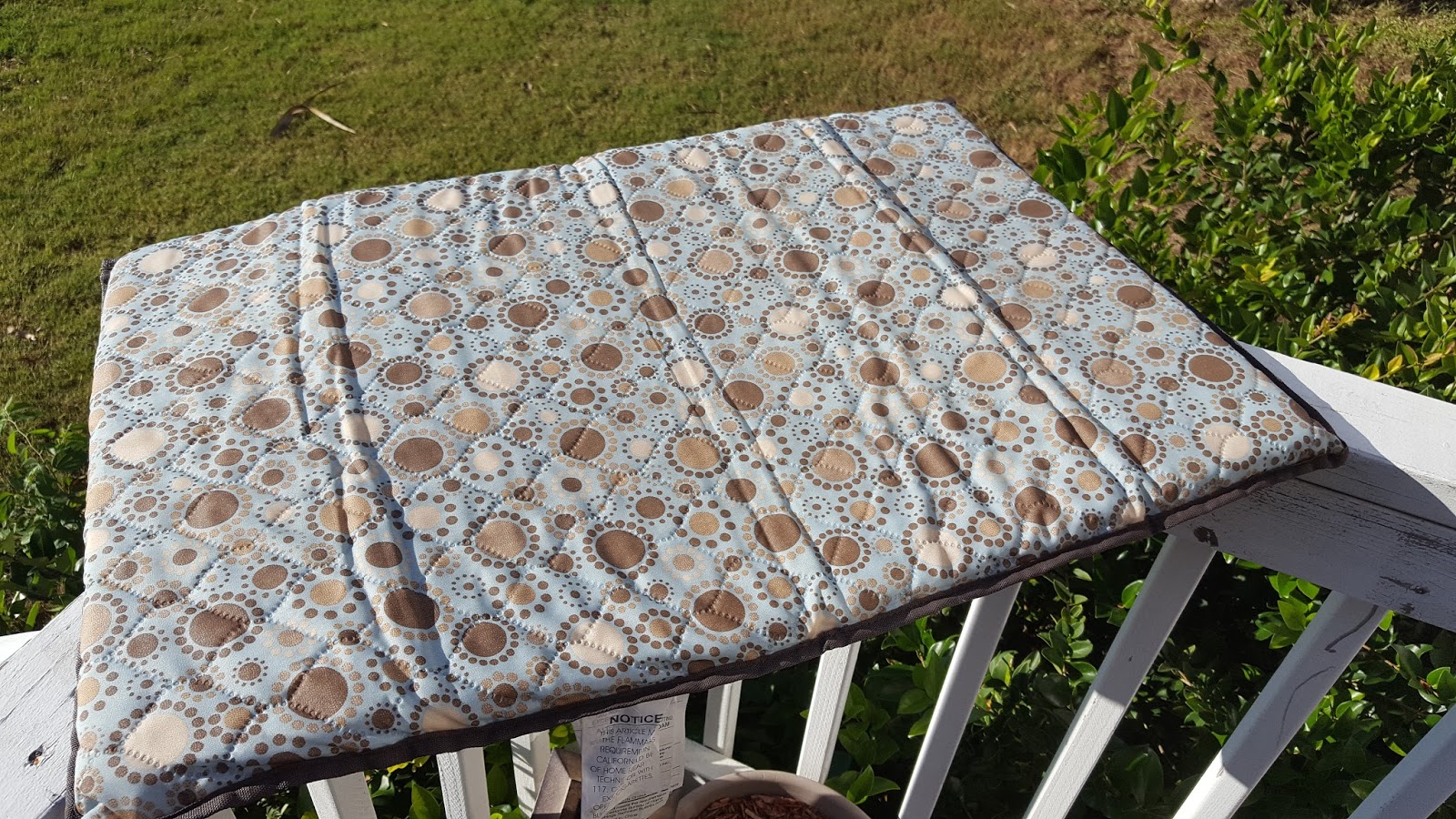 The Redheaded Dreamer How to clean a pack n' play.