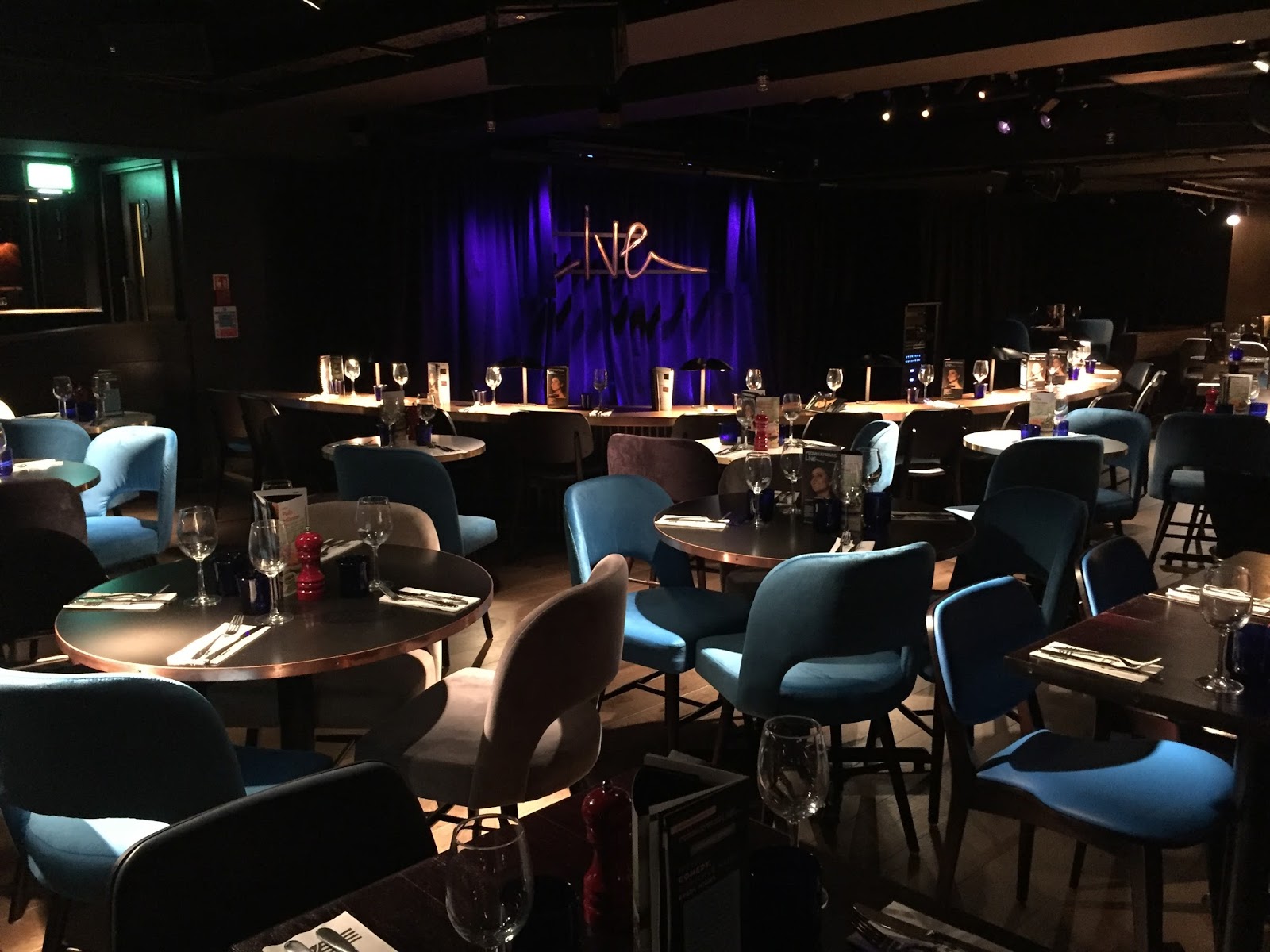 Live at Pizza Express! Steph's Two Girls