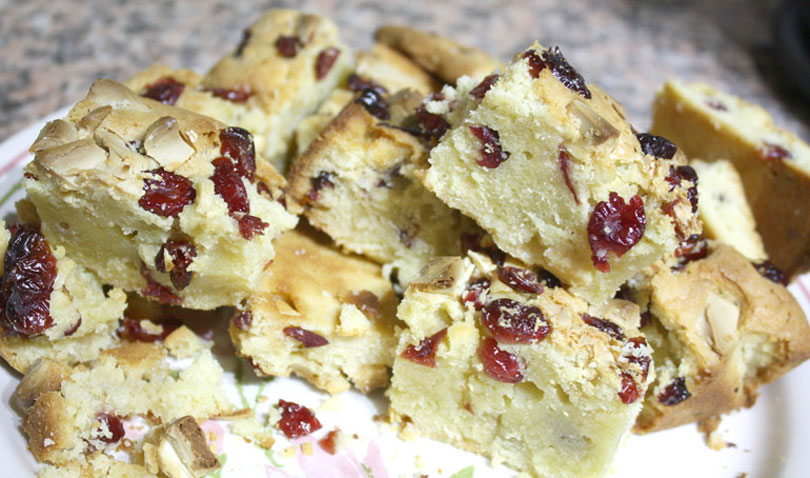 white chocolate and cranberry blondies