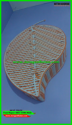 Kap Lampu Rotan, Kap Lampu Gantung Rotan, Kap Lampu Gantung Dari Rotan, Harga Kap Lampu Gantung, Harga Kap Lampu Gantung Murah, Kap Lampu Unik, Kap Lampu Unik Murah,