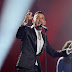 [VÍDEO] Itália: Francesco Gabbani apresenta versão acústica de «Occidentali's Karma»