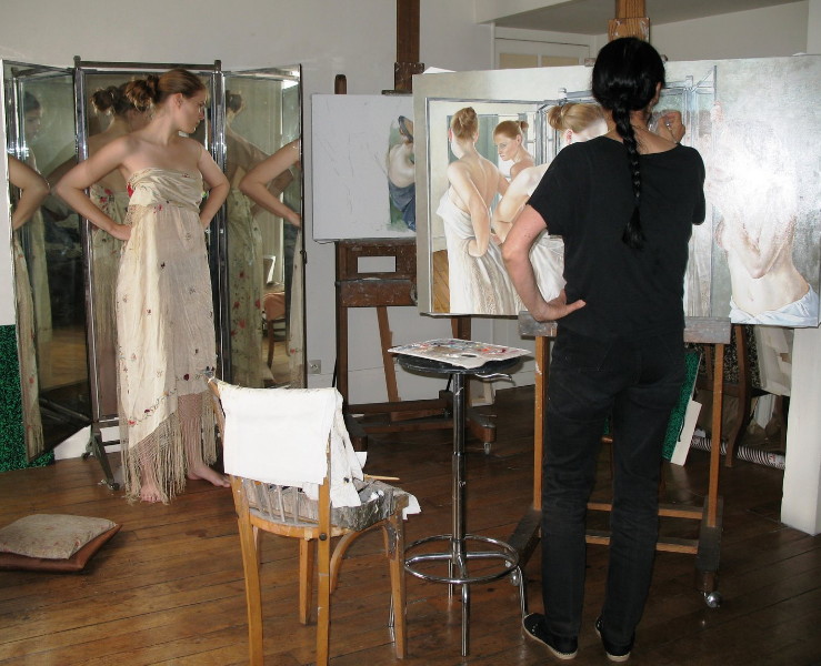 максимишин академия художеств. люди натурщики. натурщица живопись е ильичева. натурщики в академии художеств петербург. натурщица позирует студентам.