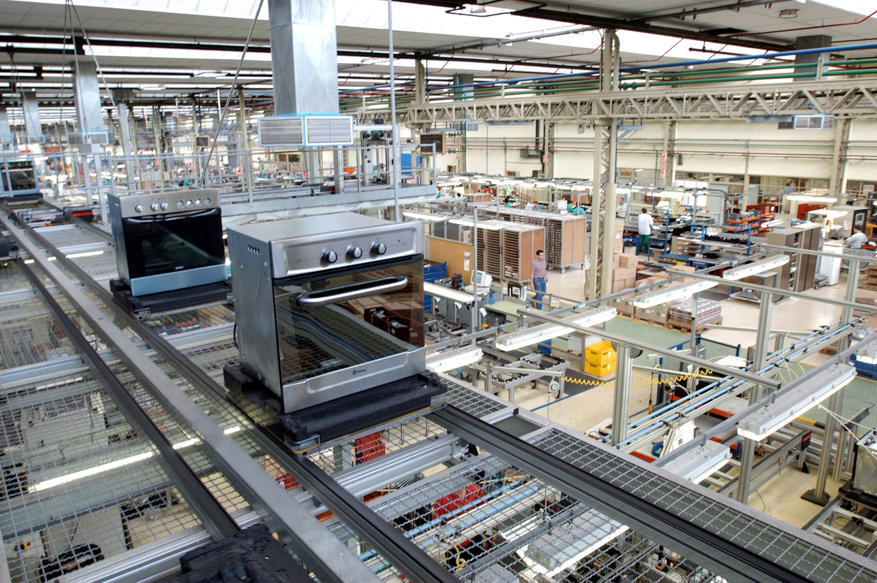 2017 Peyedia Petugas Security Perusahaan Jasa