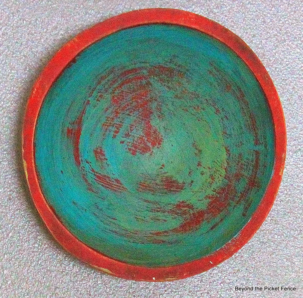 Fabulous and vibrant wooden bowl wall art by Beyond the Picket Fence, featured on http://www.ilovethatjunk.com