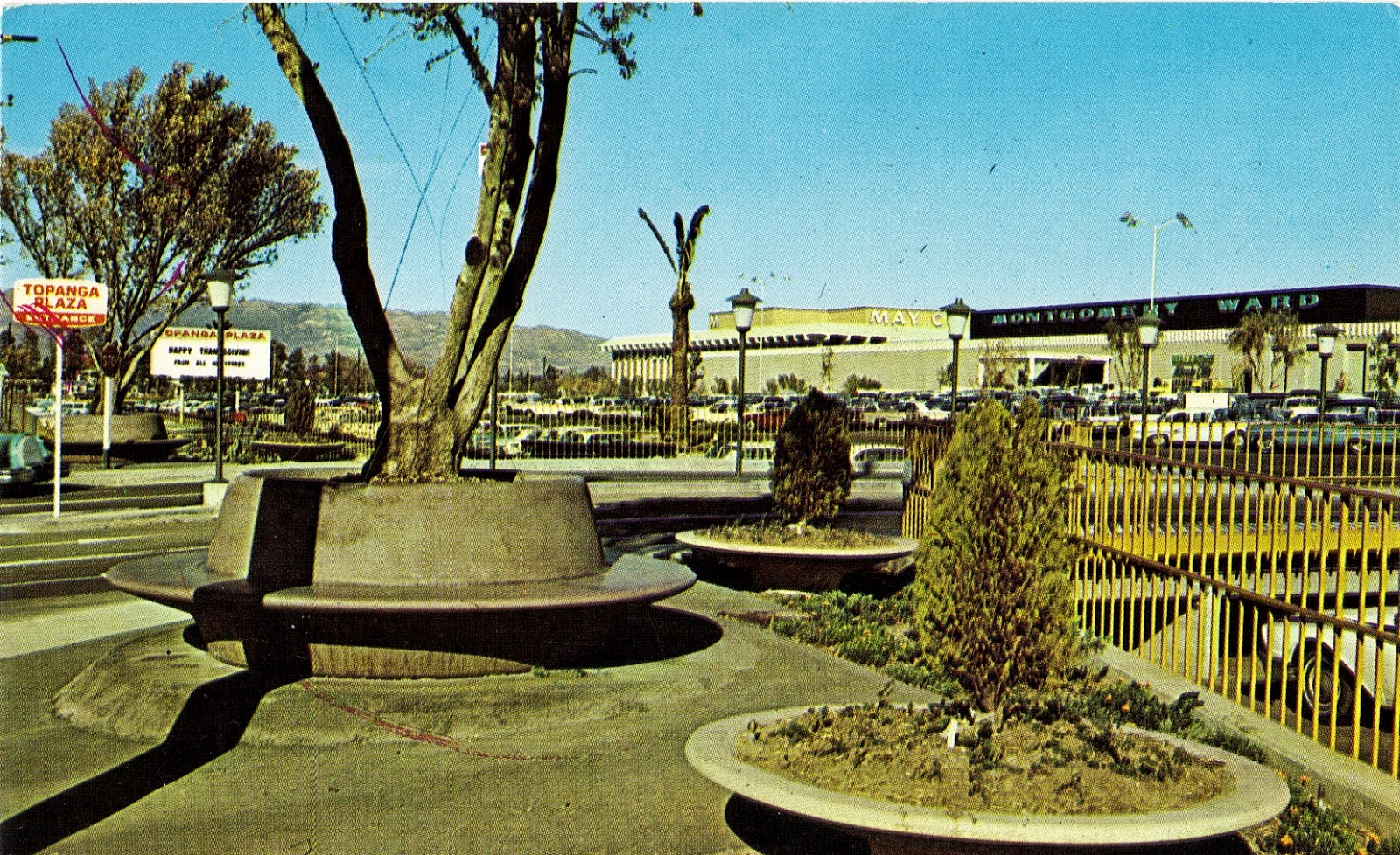 Canoga Canoga