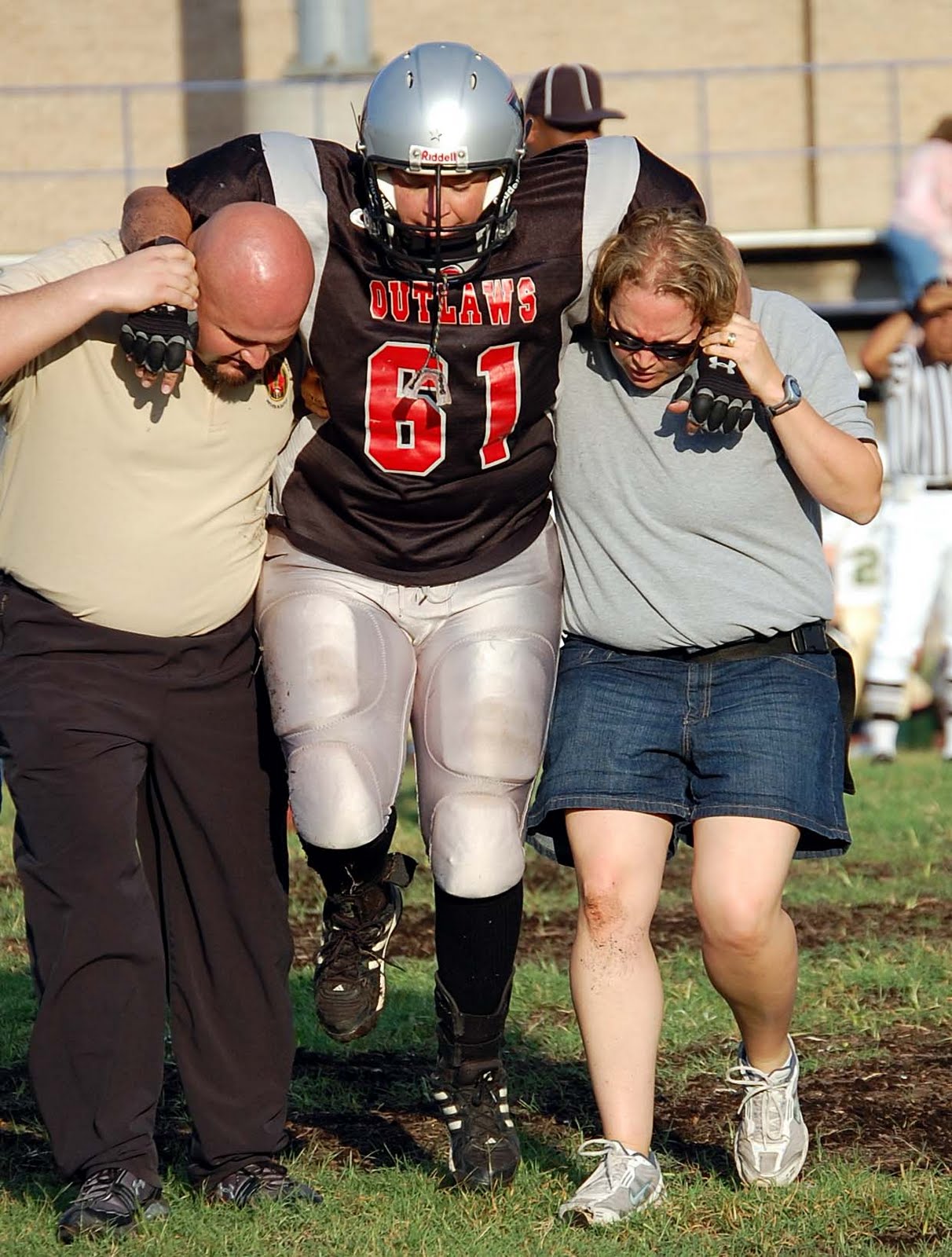Women Who Play Football Ouch! Injuries in Women's Football