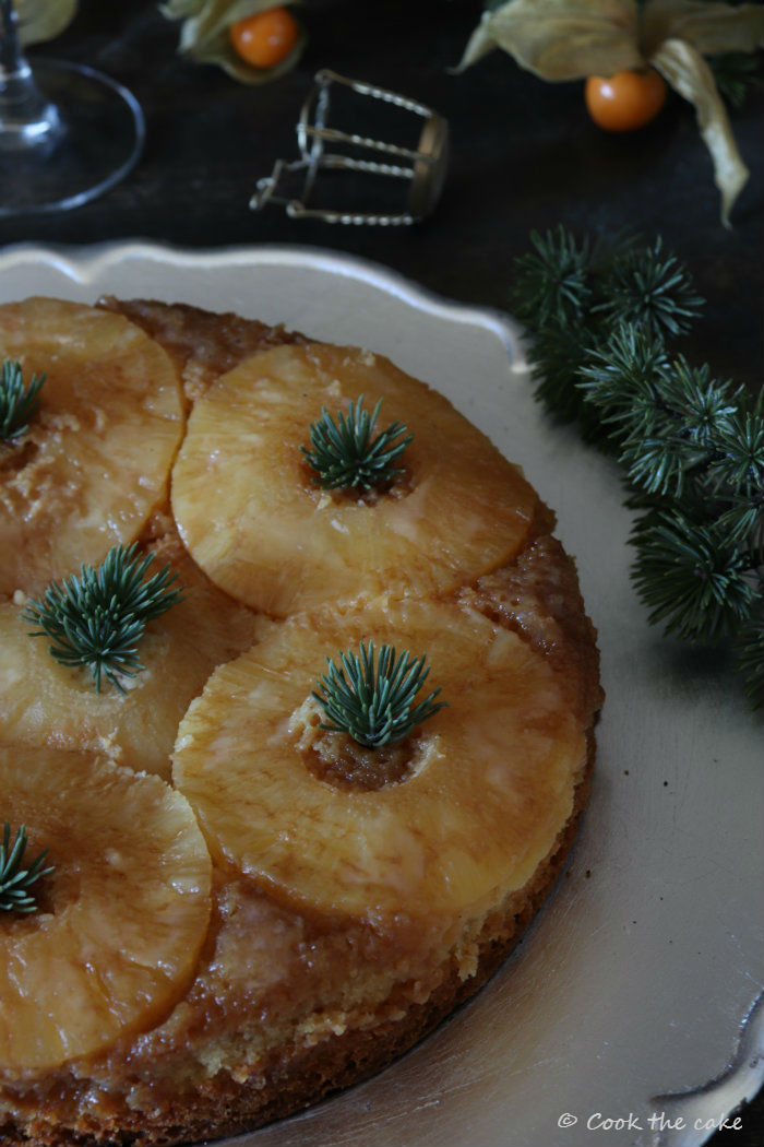 pineapple-upside-down-cake, bizcocho-de-piña-y-champan, christmas-cake, bizcocho-de-navidad