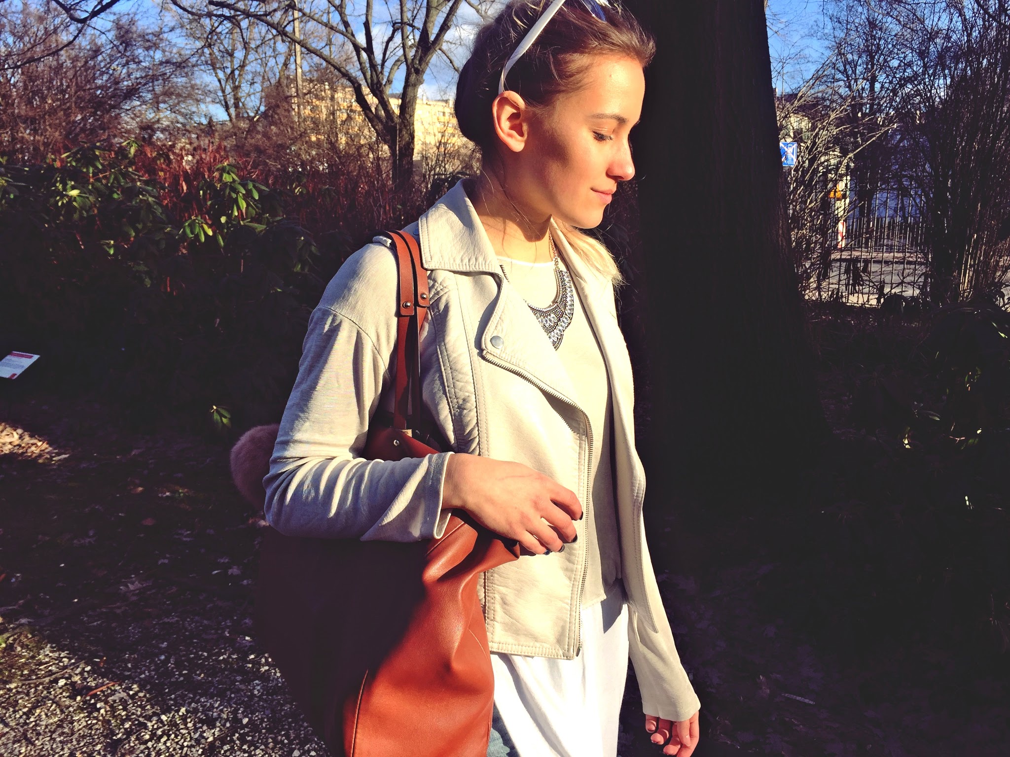 #129 Waistcoat of leather