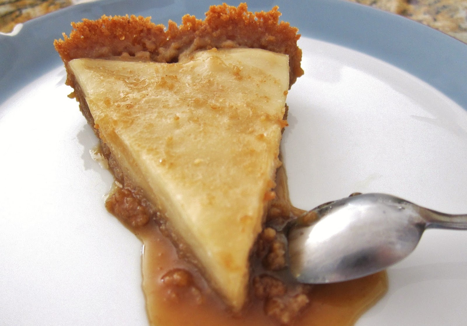 The Vegan Chronicle: Praline Cream Pie