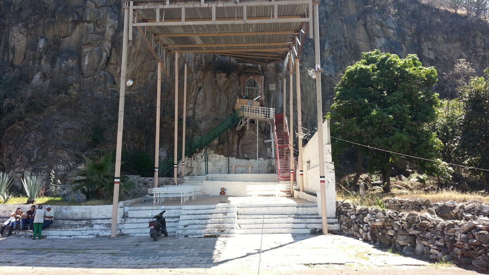 Gervacio Mendoza La Joya, Yuriria 16 fotos.