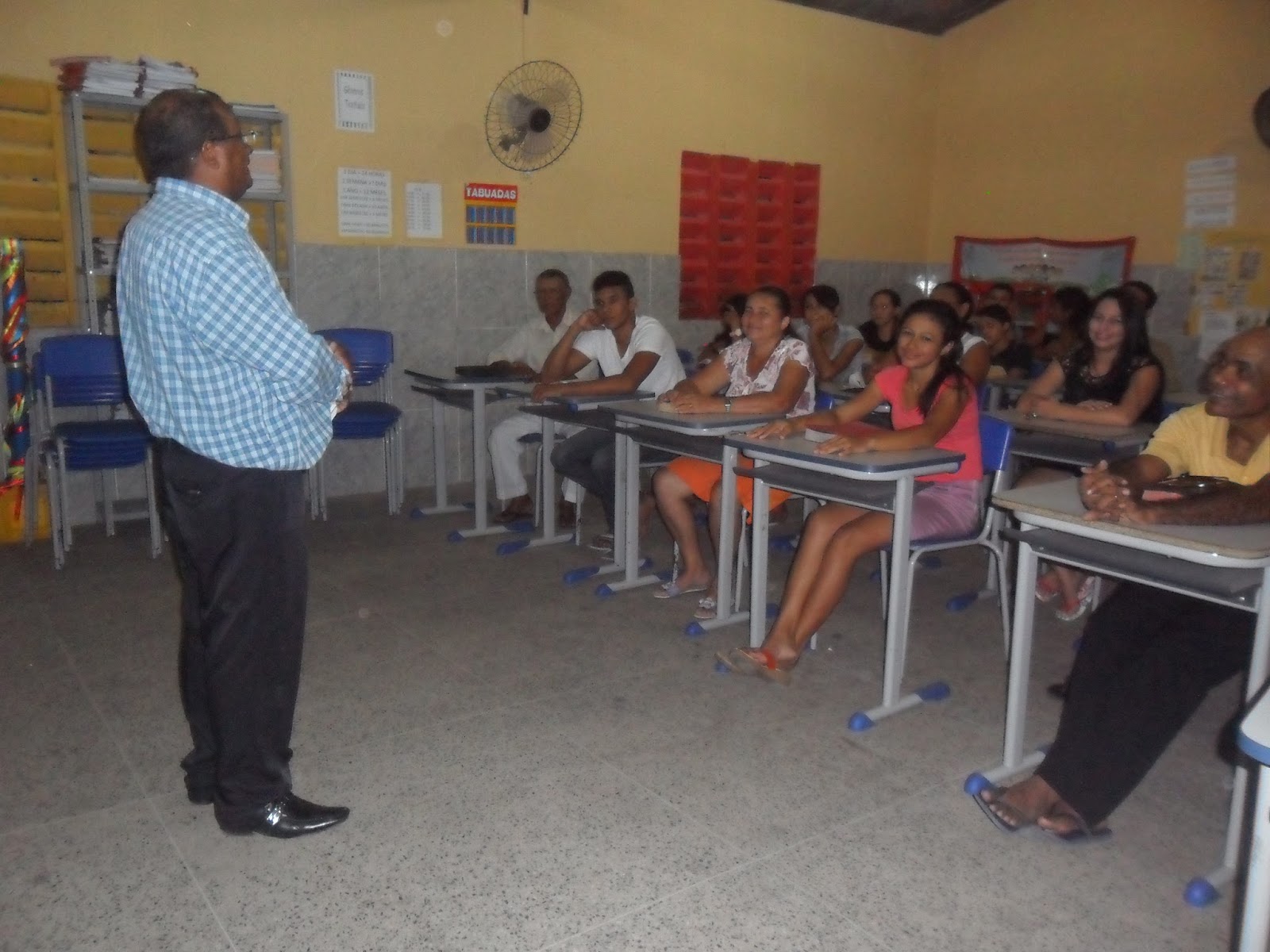 Resultado de imagem para FOTOS DA ESCOLA BIBLICA DE SOBRAL