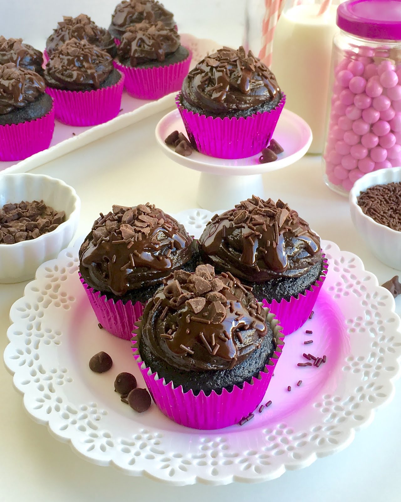 Triple Chocolate Truffle Cupcakes The Lindsay Ann