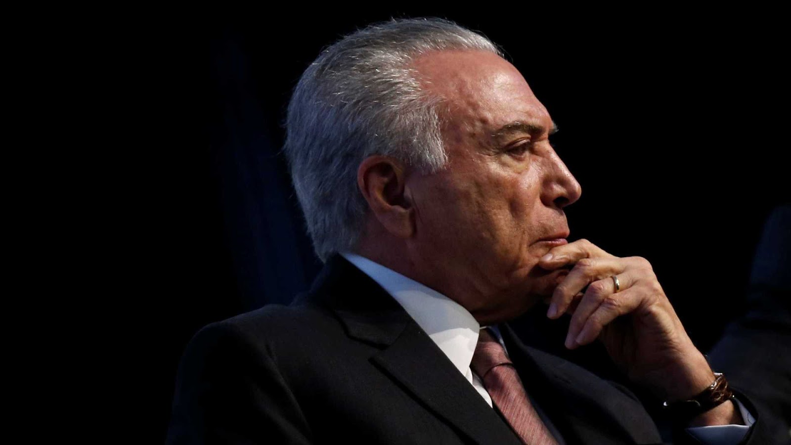 PF investiga extrato suspeito em casa de amigo de Temer