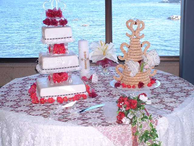 Kransekage and wedding cake