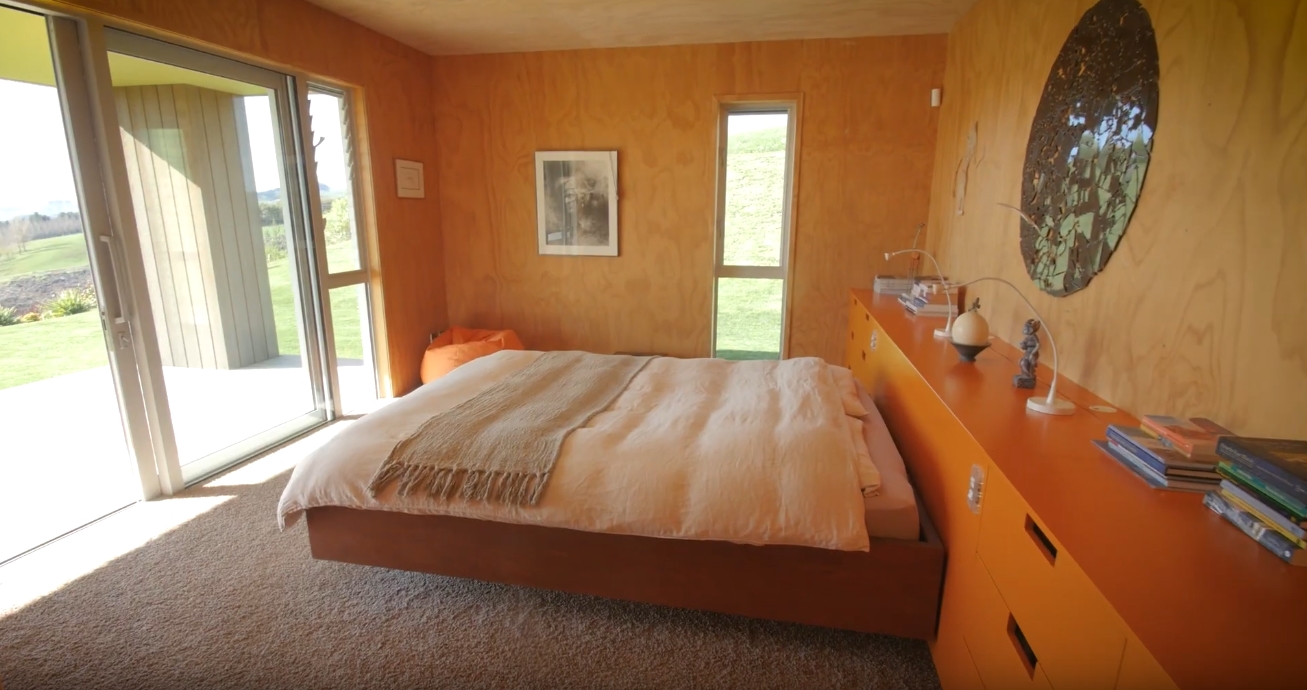 19 Photos vs. 157 Walcott Lane, Kahuranaki, Hastings Home Interior Design Tour