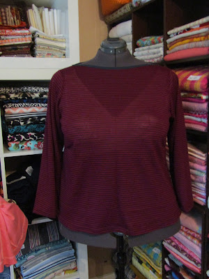 Long sleeve knit shirt www.sewplus.blogspot.com
