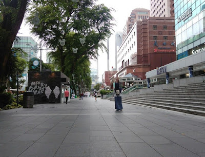 teman kali ini saya akan lanjut lagi untuk ceritakan perjalanan hari kedua saya di Singapu Perjalanan Liburan Hari Kedua di Singapura Part 1