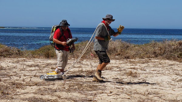 Ground surveying digs deep for Batavia wreck's secrets