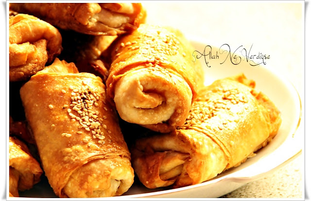 Fakir citir börek Allah Ne Verdiyse