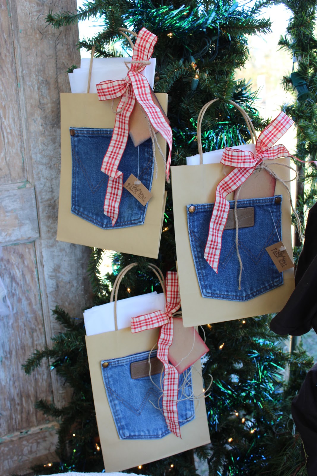 GypsyFarmGirl A Rustic Christmas Gift and Decor Ideas!
