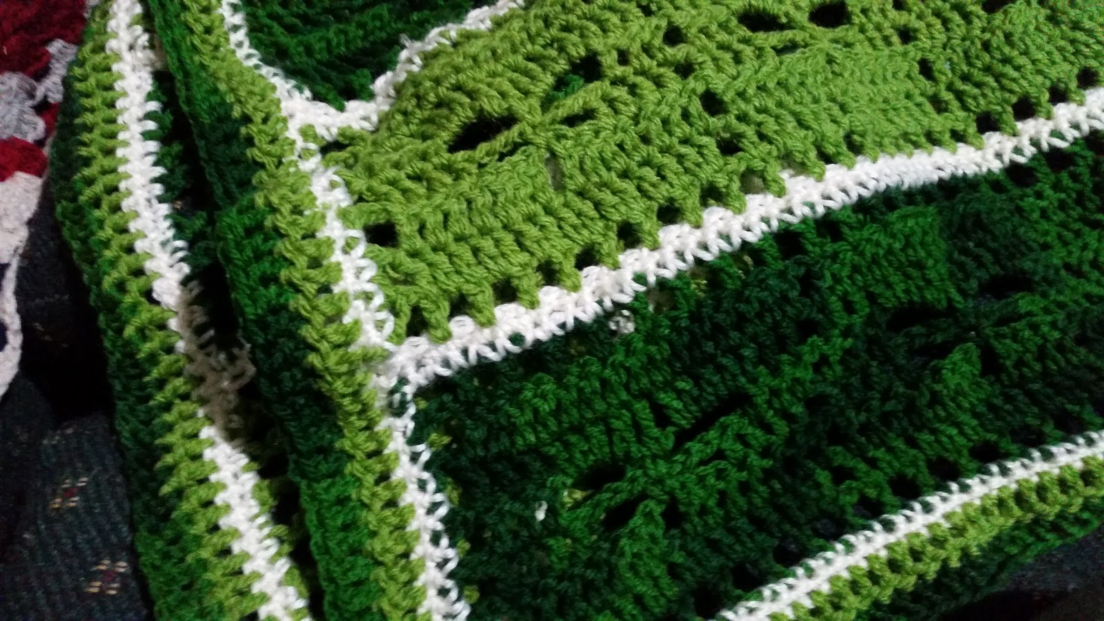 Blooming Lovely Finished Item Crochet Dragonfly Blanket