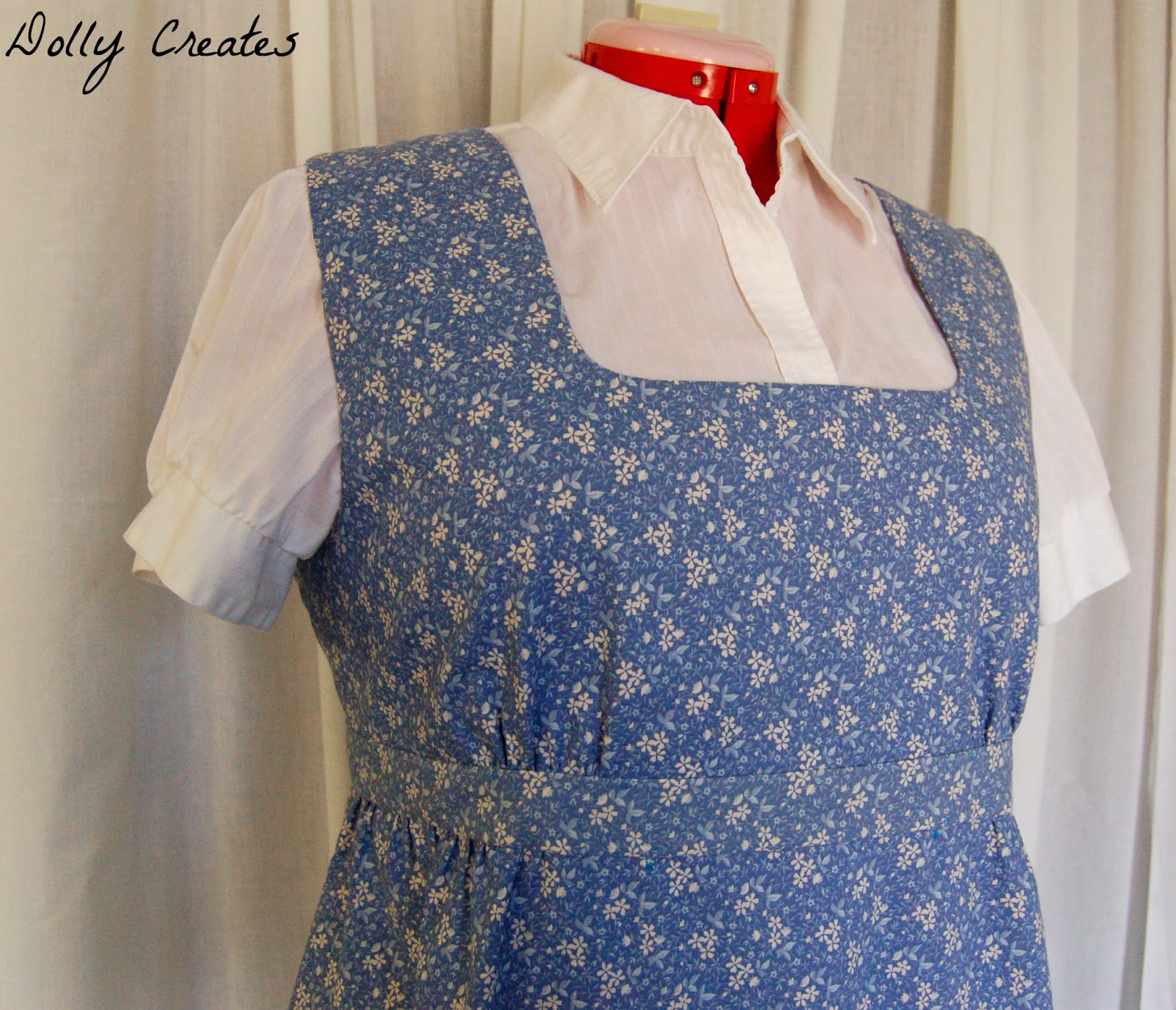 Dolly Creates: Regency Apron: Butterick 5509