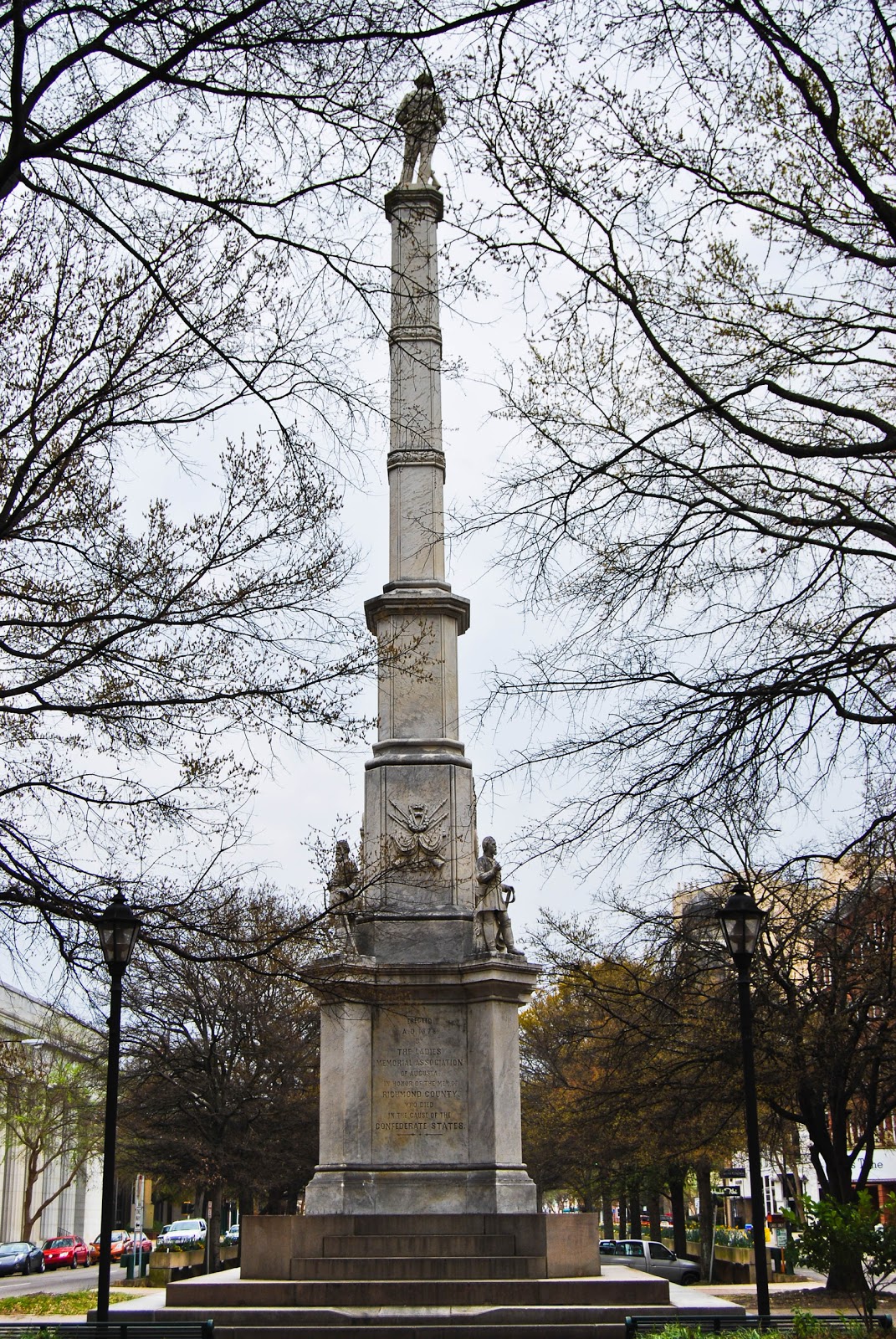Augusta Daily Photo Confederate Monument Broad Street