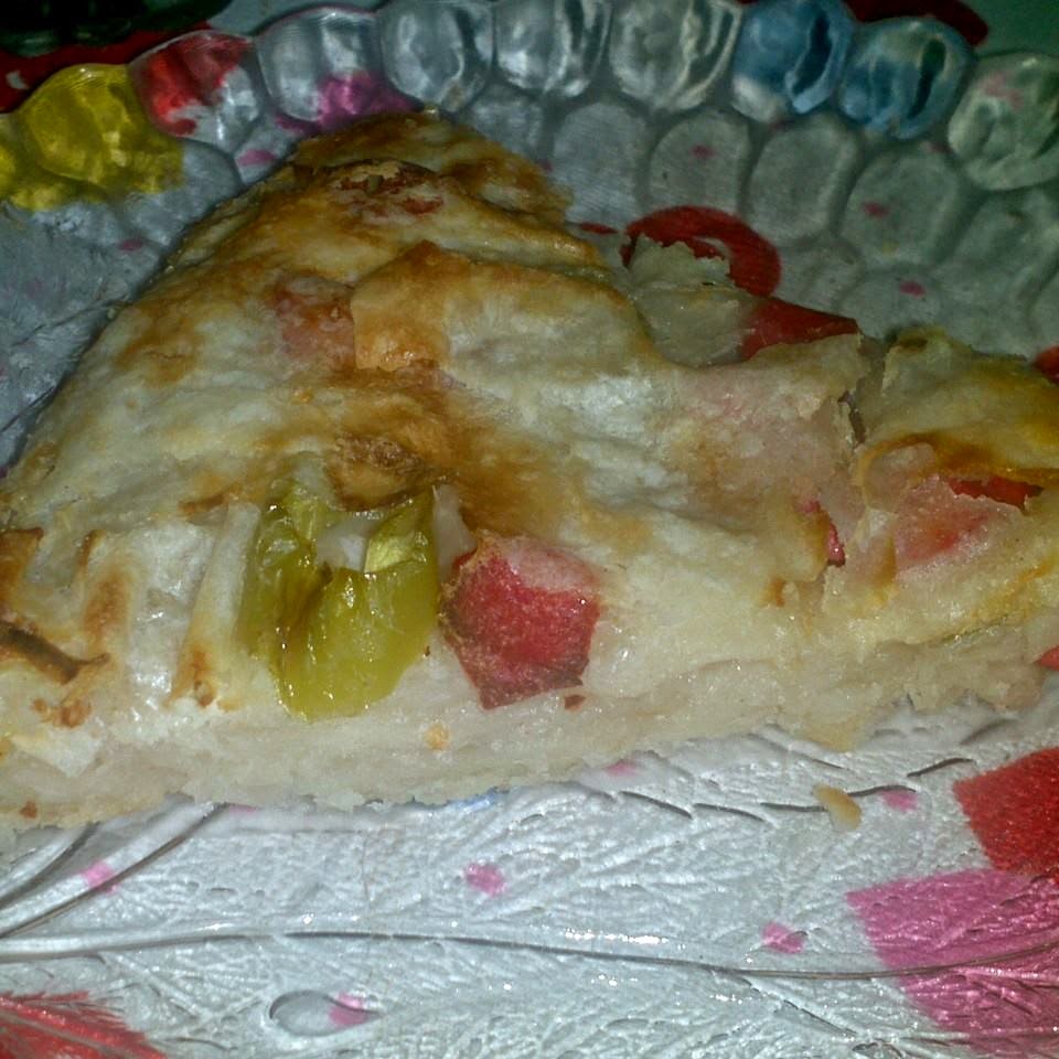 Nazlı'nın Mutfağı Sosisli Peynirli Pratik Börek