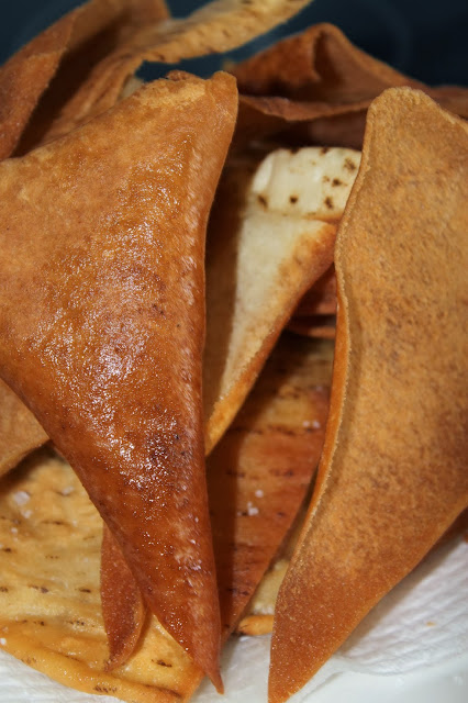 Pita chips ( flat bread, aysh balady, Bread  خبز, pita bread, Khubz, khoubz or khobz)