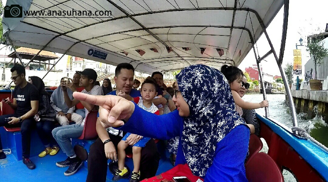 Tempat Menarik di Melaka : Melaka River Cruise