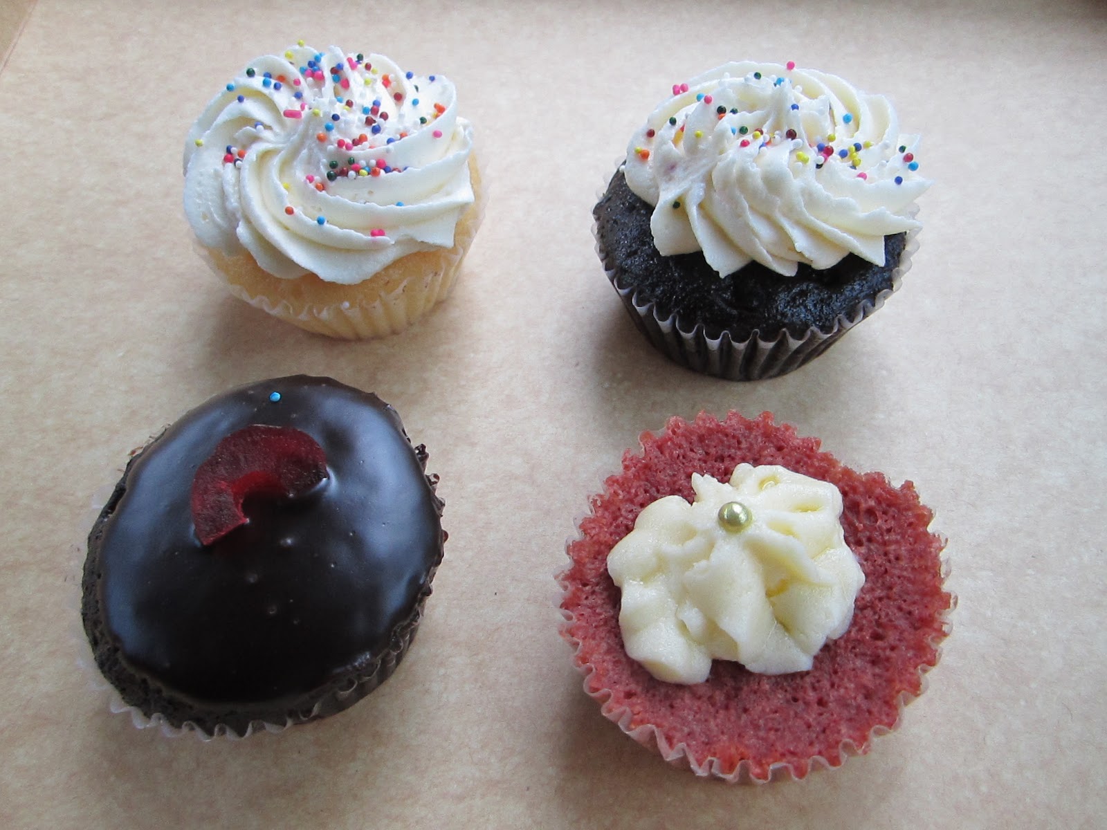 Mitchelle's Sweet Kiss Cupcakes ( BERYLLICIOUS A Food, Lifestyle